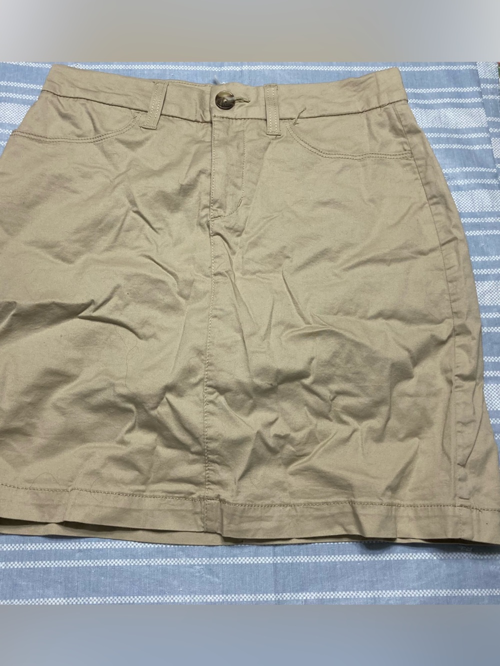 Croft & Barrow tan skort.